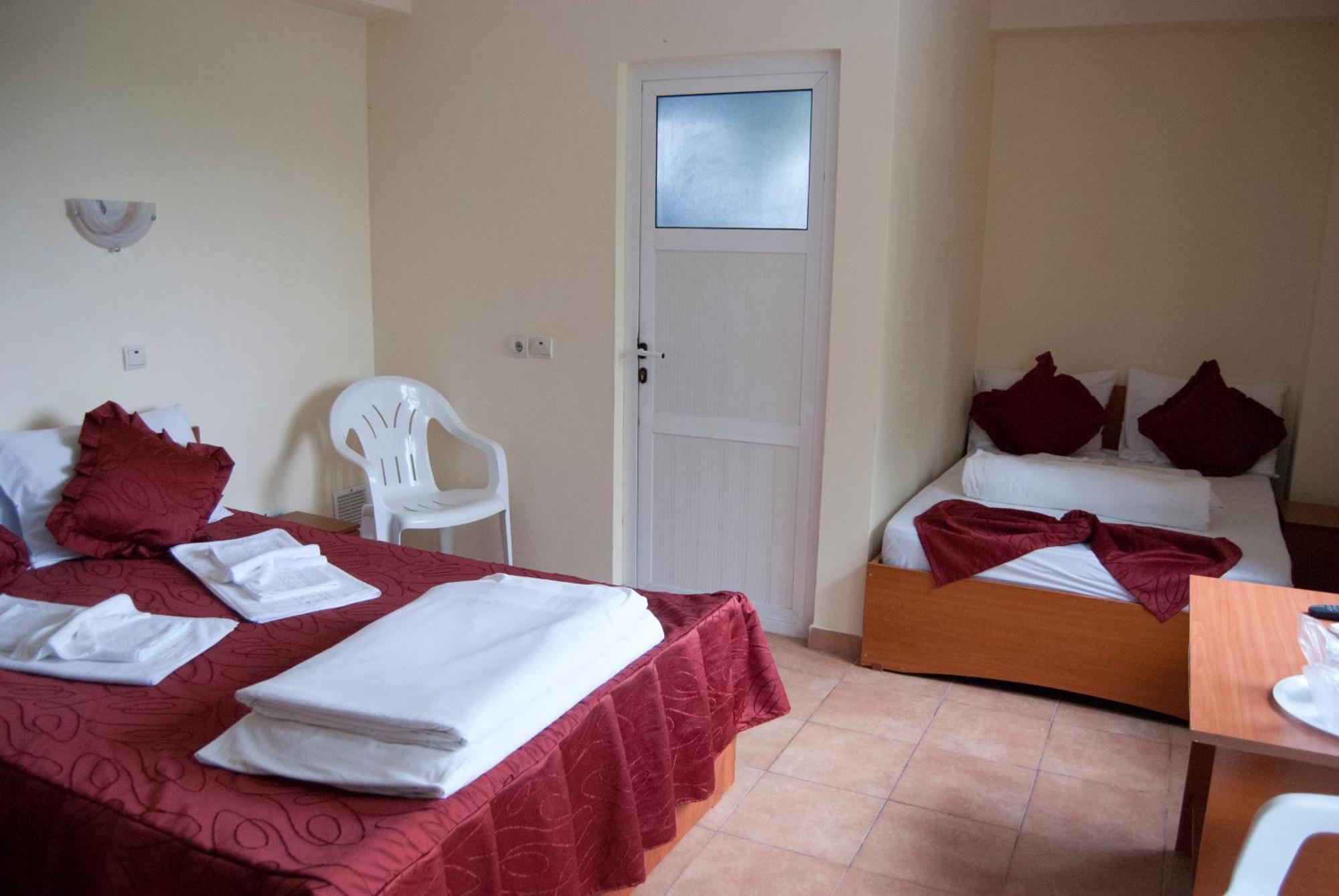אפורי נורד Hotel Laguna מראה חיצוני תמונה
