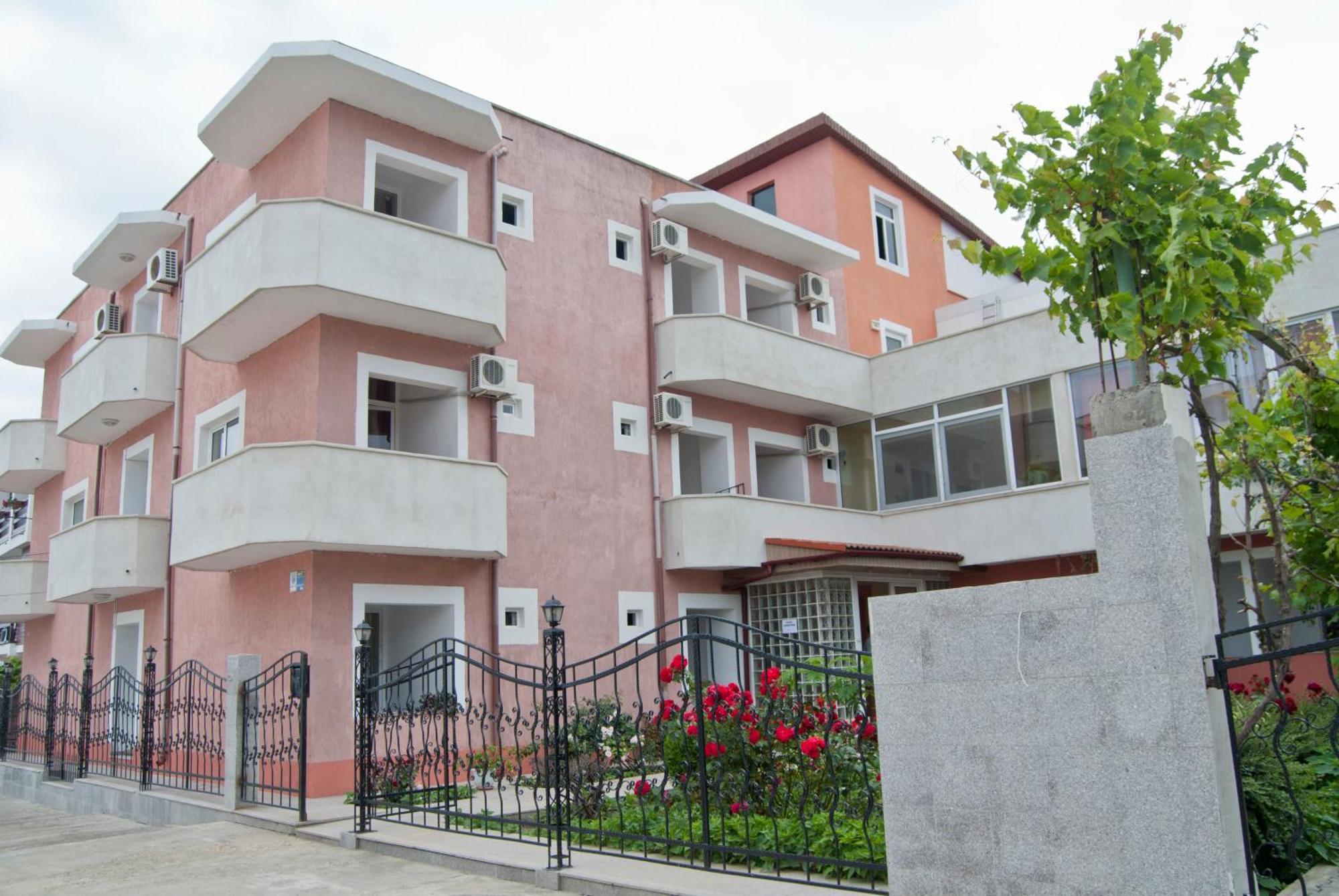 אפורי נורד Hotel Laguna מראה חיצוני תמונה