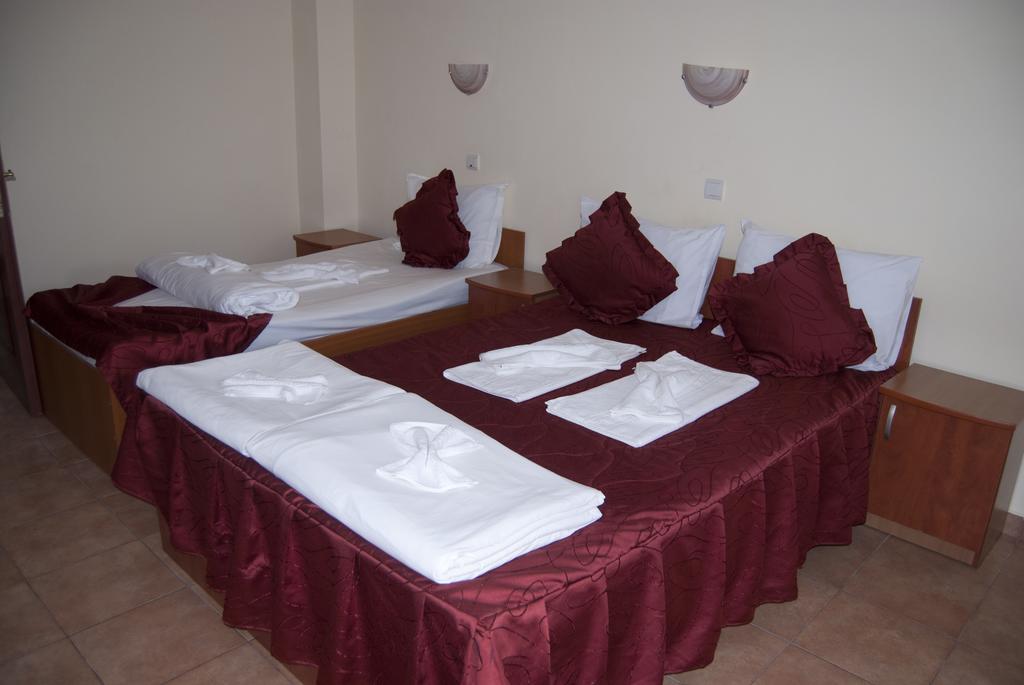 אפורי נורד Hotel Laguna חדר תמונה