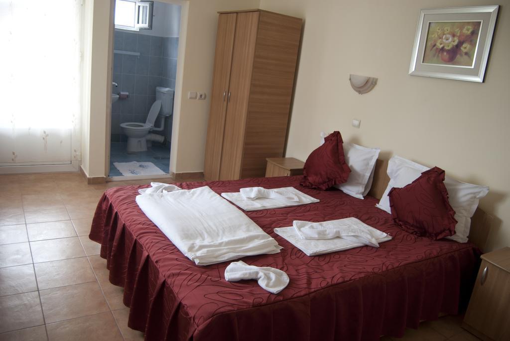 אפורי נורד Hotel Laguna חדר תמונה